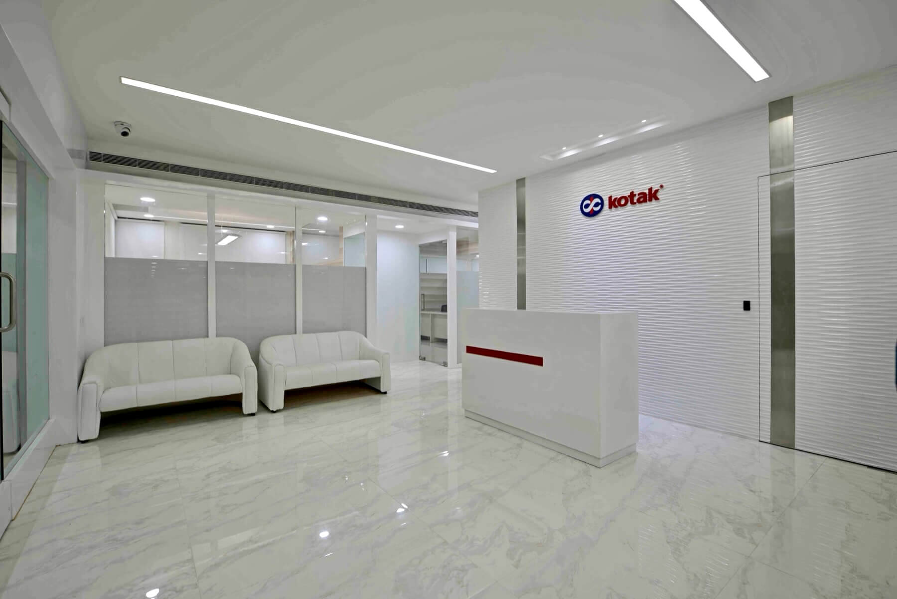 Creative meeting spaces with acoustic pods